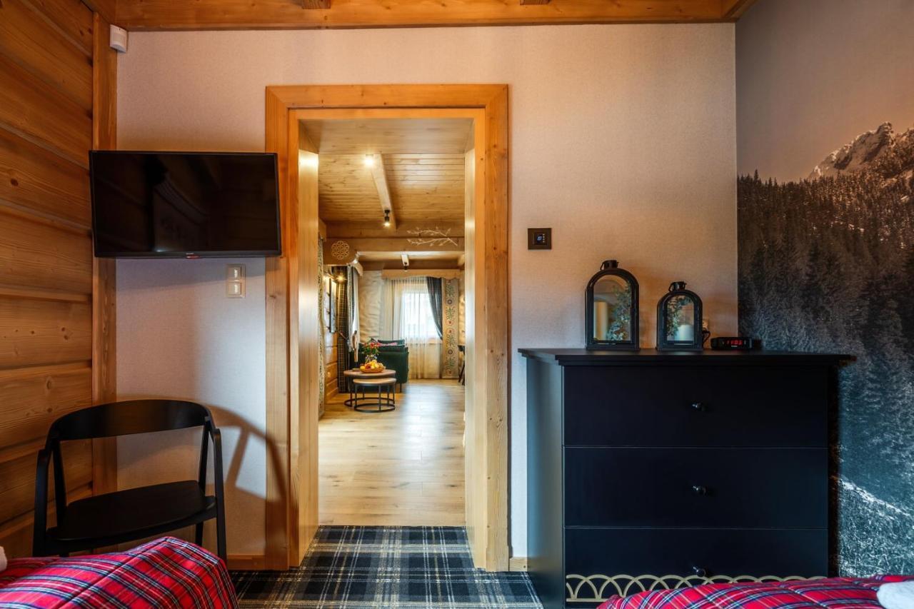 Boska Osada Villa ชาร์นาโกรา ภายนอก รูปภาพ