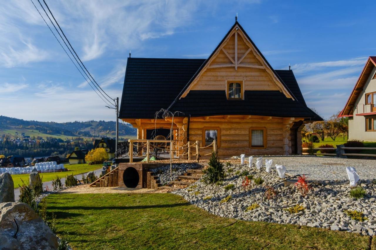Boska Osada Villa ชาร์นาโกรา ภายนอก รูปภาพ
