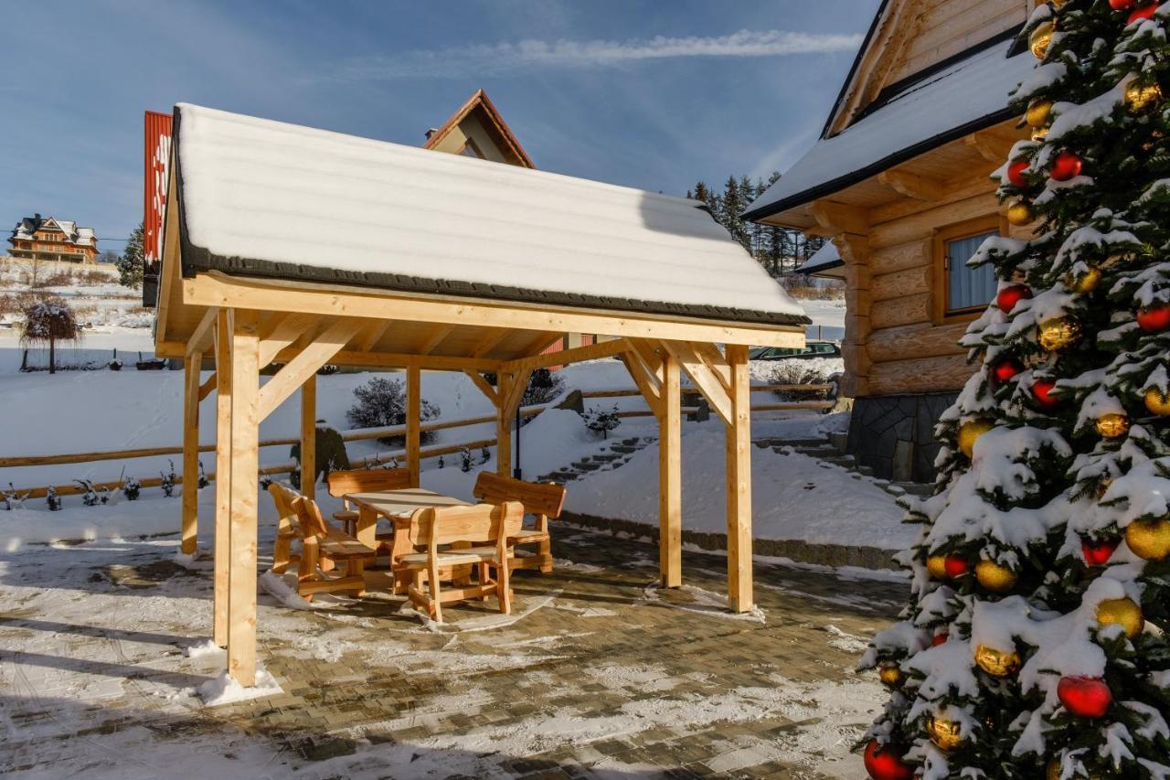 Boska Osada Villa ชาร์นาโกรา ภายนอก รูปภาพ